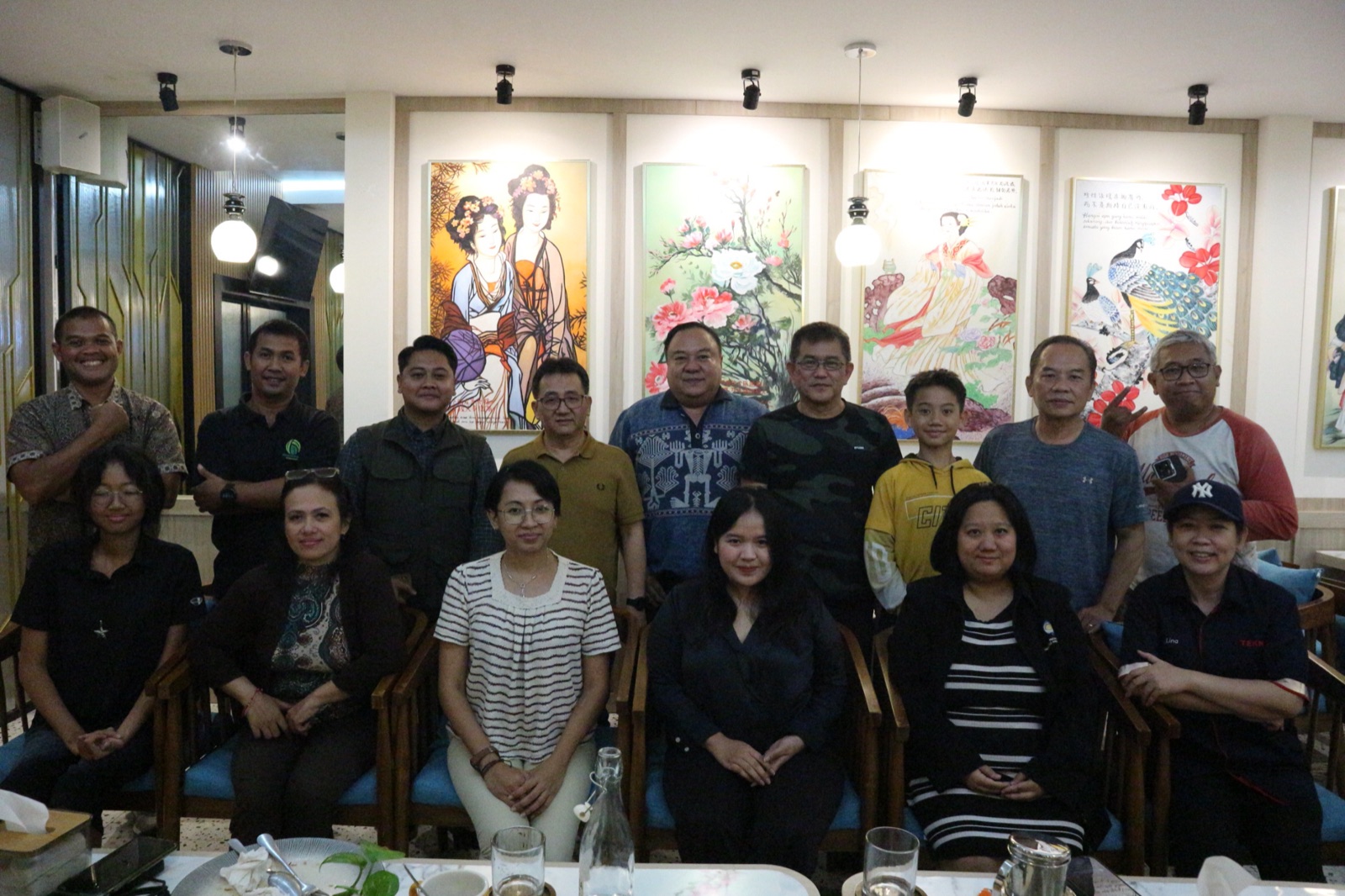 Foto bersama kegiatan KBC di Mausta Kopitiam